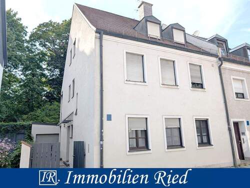 Haus - Echte Rarität in Giesing: Zweifamilienhaus in ruhiger Toplage, nur 4 Minuten von der U-Bahn entfernt