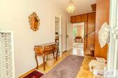 Diele EG - 4 Zimmer Reihenendhaus zum Kaufen in Düsseldorf