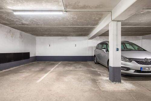 Tiefgaragenstellplatz - 