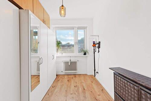 Zimmer 1 - 