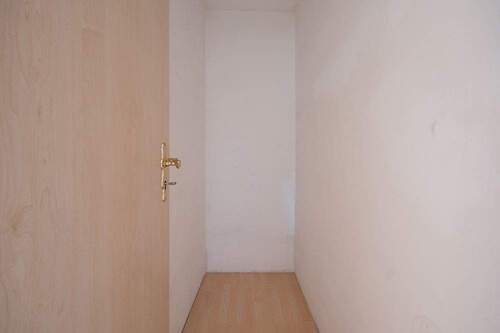 Abstellkammer - 