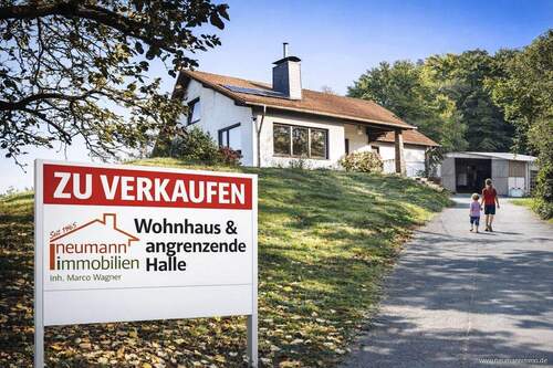 Titelbild - Wohnen, Arbeiten & Investieren - vielseitiges Anwesen mit Einfamilienhaus und Gewerbehalle