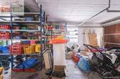 Garage (im Haus) UG - 