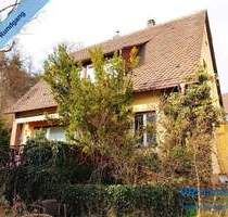 Familien aufgepasst - Einfamilienhaus mit großem Grundstück in ruhiger Wohnlage von Nürnberg-Lohhof!