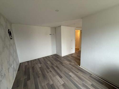 Schlafzimmer 1. OG 2. Ansicht - 