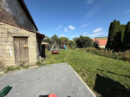 Gartengrundstück - 4 Zimmer Reihenmittelhaus in Becherbach