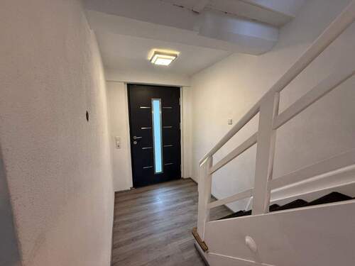 Eingangsbereich EG - Reihenmittelhaus mit 120,00 m&sup2; in Becherbach zum Kaufen