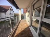 Sonniger Balkon - Helle, renovierte 2-Zimmer Wohnung mit Balkon