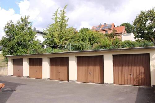 Garagen - Etagenwohnung mit 77,50 m² in Schauenburg zum Kaufen