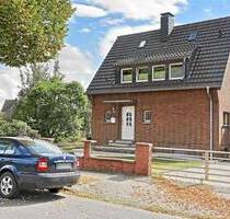 Familienfreundliches Einfamilienhaus mit 5 Zimmern und großzügigem Grundstück - Grefrath