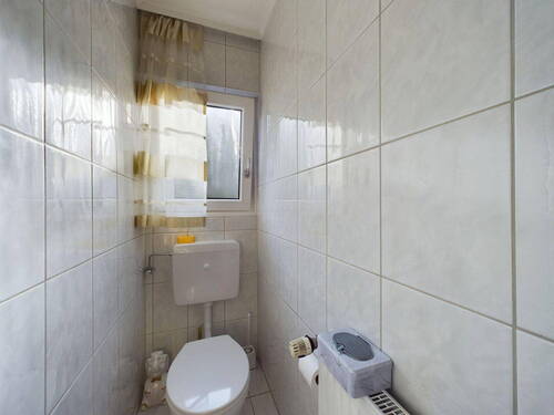separates WC - 