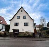 Gepflegtes Einfamilienhaus mit Gestaltungsmöglichkeiten - Gerabronn