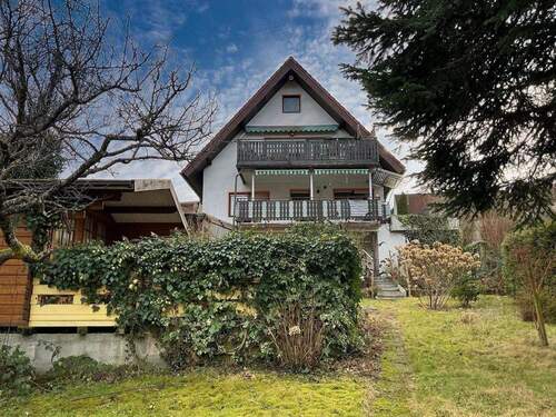 Außenansicht von der Gartenseite - Etagenwohnung mit 97,40 m&sup2; in Gernsbach zum Kaufen