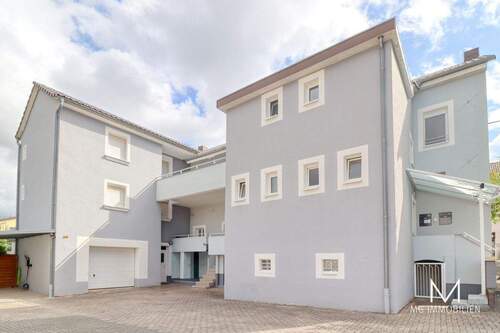 Außenansicht - MG - Renoviertes Mehrfamilienhaus mit Büro nähe Homburg