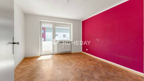 1. OG Schlafzimmer 1 - 