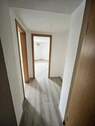 Flur (2) - 2 Zimmer Etagenwohnung zum Kaufen in Erlau