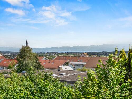 Ausblick - 7 Zimmer Einfamilienhaus in Markdorf