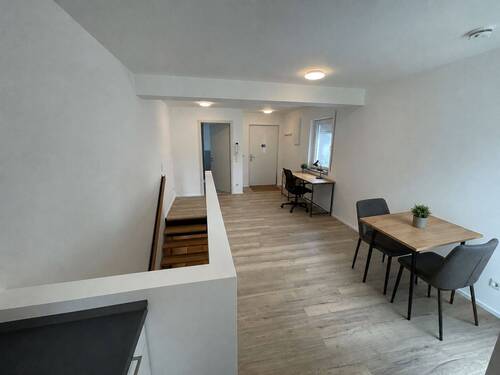 Ebene Erdgeschoss - Musterbeispiel - 2 Zimmer Etagenwohnung zur Miete in Neumarkt in der Oberpfalz