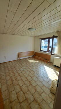 Schlafzimmer EG - 