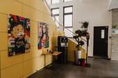 Treppenhaus + Kaffeemaschine - 