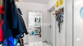 Flur 2 - 