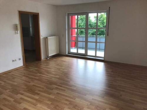 Wohnzimmer (3) - Etagenwohnung mit 81,70 m² in Erlau zum Kaufen