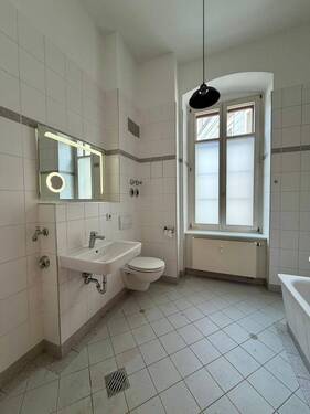 WhatsApp Image 2026-04-13 at 14.27.59 - 