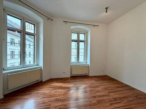 WhatsApp Image 2026-04-13 at 14.27.56 (2) - 