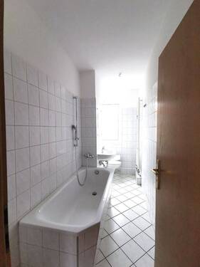 Badezimmer - 3 Zimmer Etagenwohnung in Lutherstadt Eisleben