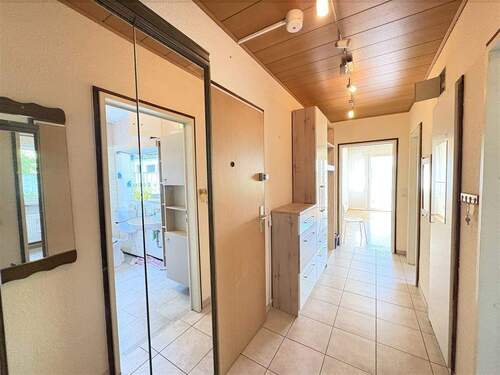 Diel - Flur - Etagenwohnung mit 50,30 m² in Bad Füssing zum Kaufen