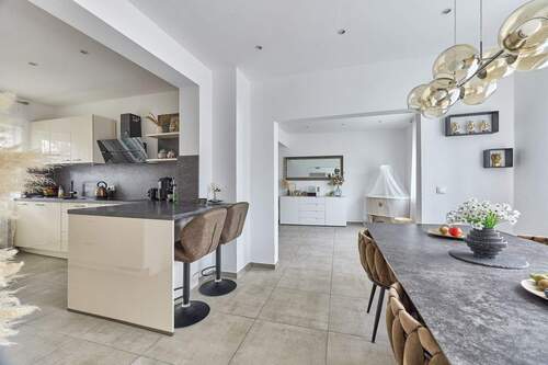 Esszimmer - 5 Zimmer Einfamilienhaus in Ludwigshafen