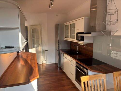 Küche - 4 Zimmer Reihenmittelhaus in Seevetal / Meckelfeld