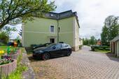 Innenhof mit PKW-Stellplatz - 2 Zimmer Etagenwohnung in Freital