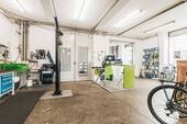 Ausstellungsflächen - Gewerbeobjekt (Büro, Produktion, Verkauf) in Neusäß