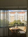Loggia morgens/mittags offen - 2 Zimmer Etagenwohnung in Berlin