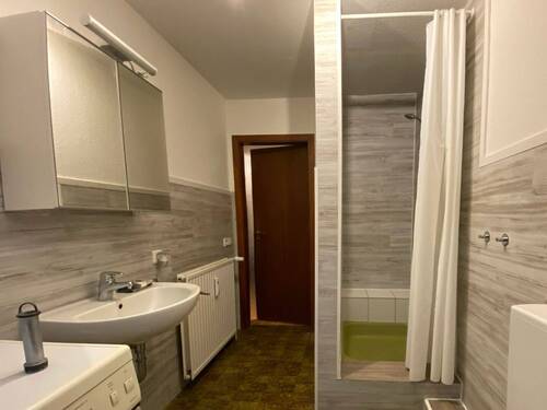 Vollbad (Wohnung 3) - 