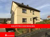Straßenansicht I - Omas Häuschen - 149.900,00&nbsp;EUR Kaufpreis, ca.&nbsp; 115,00&nbsp;m&sup2;&nbsp;Wohnfl&auml;che