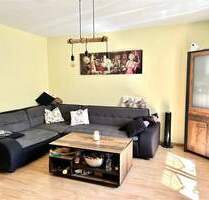 Eppelborn OT: Sofort beziehbares 1 Fam.-Haus in ruhiger Lage