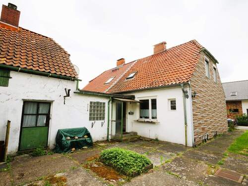 Außenansicht hinten 1 - Einfamilienhaus mit 80,00 m² in Remlingen zum Kaufen