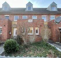 Eine gute Gelegenheit! Renoviertes Mittelreihenhaus in familienfreundlicher Lage - Henstedt-Ulzburg