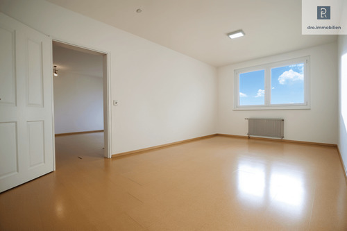 Schlafzimmer: Ihr Rückzugsort voller Licht und Ruhe - 2 Zimmer Etagenwohnung in Bergisch Gladbach