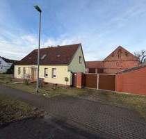 Vierseitenhof mit vielfältigen Nutzungsmöglichkeiten - Für Privat und Gewerbe ! - Ziesar