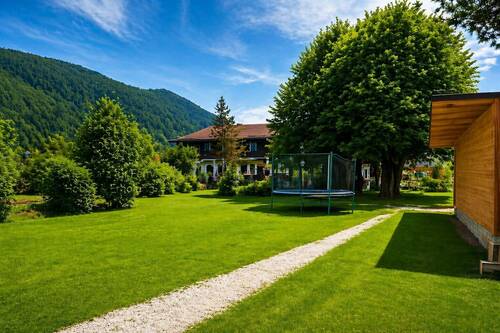 Grundstück - 5 Zimmer Doppelhaushälfte zum Kaufen in Rottach-Egern