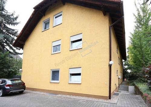 SEITLICHE HAUSANSICHT - 