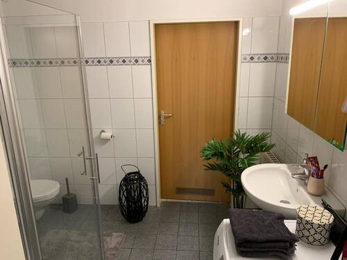 Badezimmer, Ansicht II - Etagenwohnung mit 74,40 m² in Herne zur Miete