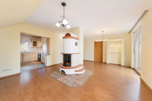 Mit mediterranem Kamin - 