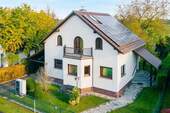 Ein-/Zweifamilienhaus in Neuenhagen - A-Effizienzhaus! Keller, PV, Wärmepumpe, Garage usw.: Energieeffizientes Familienhaus Neuenhagen