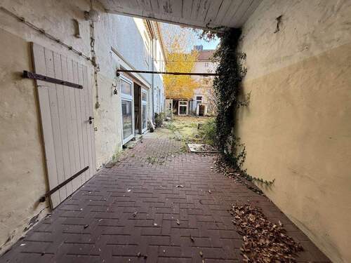 Durchgang Innenhof - 