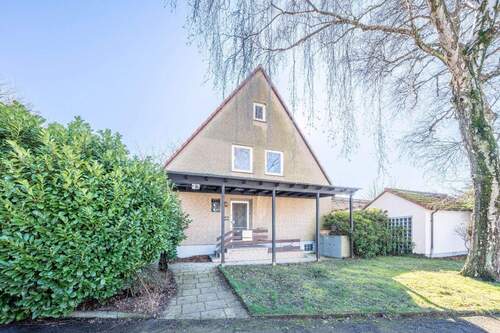 Außenansicht - Rohbau-Juwel: Großzügig, freistehend & voller Potenzial