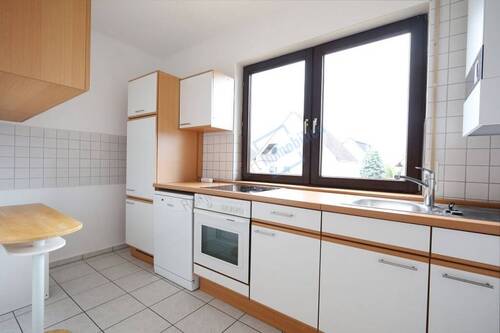 KÜCHE - Etagenwohnung mit 58,20 m&sup2; in Pfungstadt zur Miete